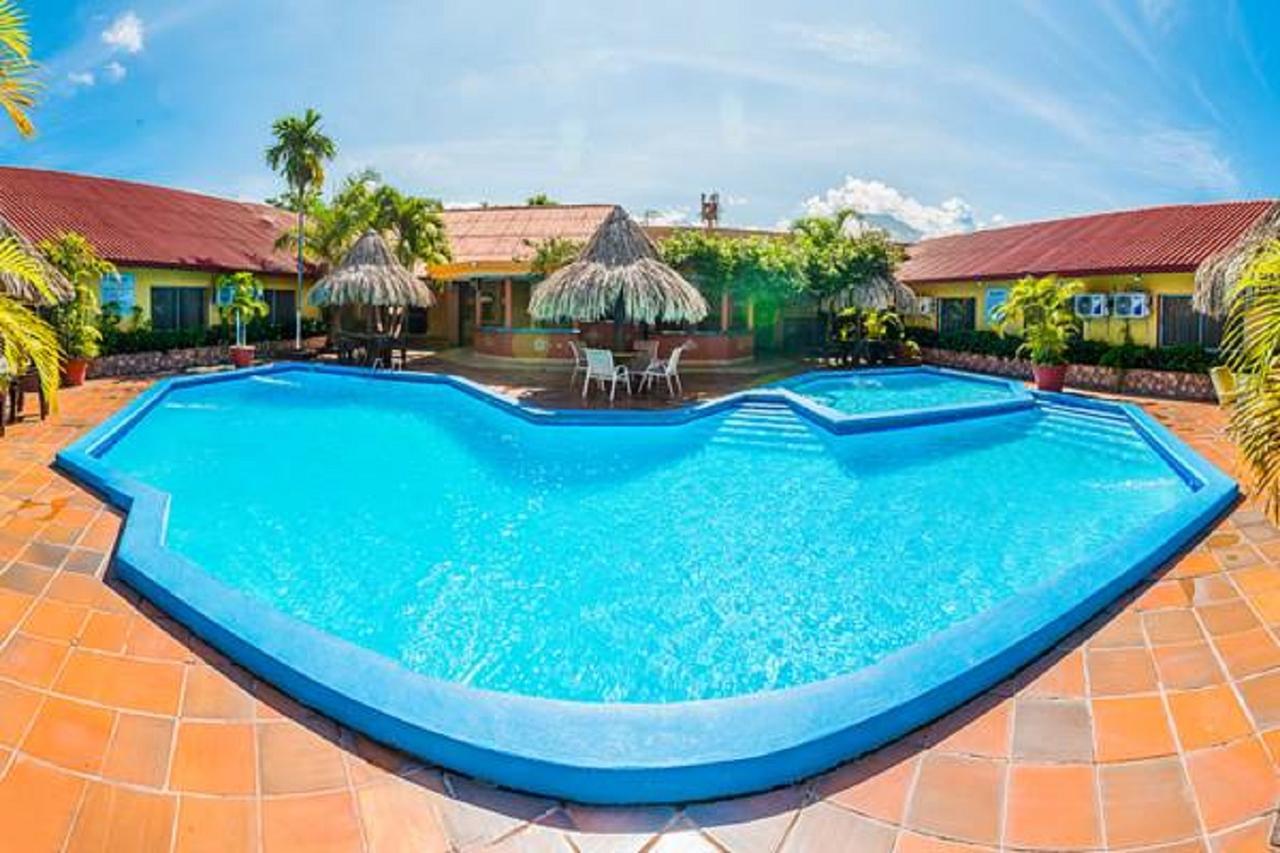 Hotel La Quinta Ла-Сейба Екстер'єр фото